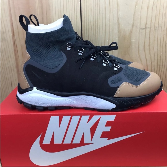 Nike Air Zoom Talaria Mid FK Premium Mens Shoes - Picture 2 of 8